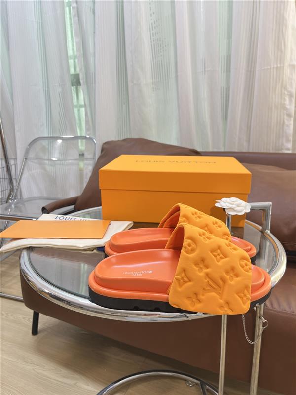 20251128184541426 180